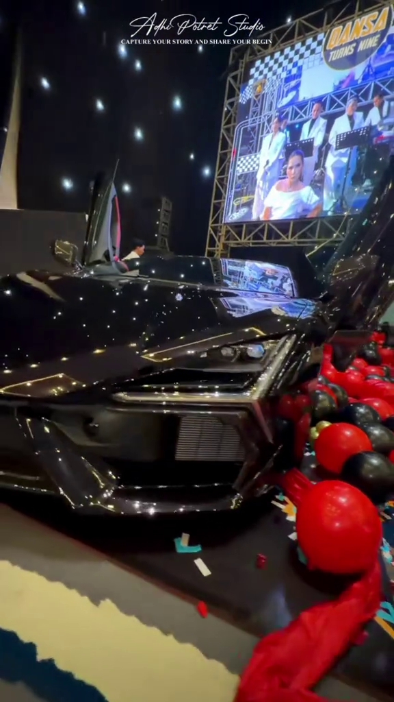 9 Potret pesta ultah ke-9 Qansa Alrifaat anak crazy rich Makassar, dapat kado Lamborghini Rp22 miliar