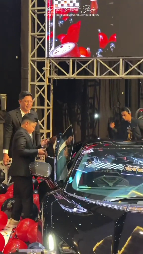 9 Potret pesta ultah ke-9 Qansa Alrifaat anak crazy rich Makassar, dapat kado Lamborghini Rp22 miliar