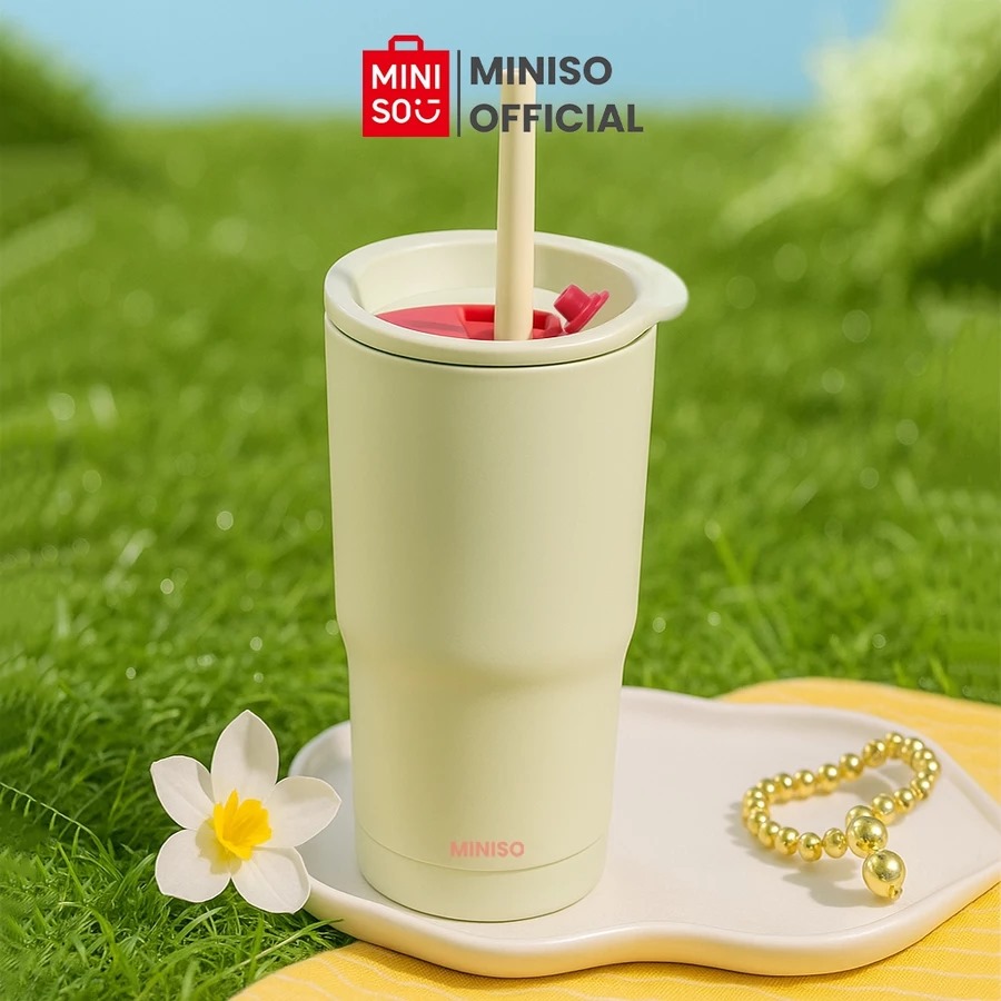 5 Tumbler Miniso favorit di bawah Rp150 ribu, simpel, cute, dan mudah dibawa