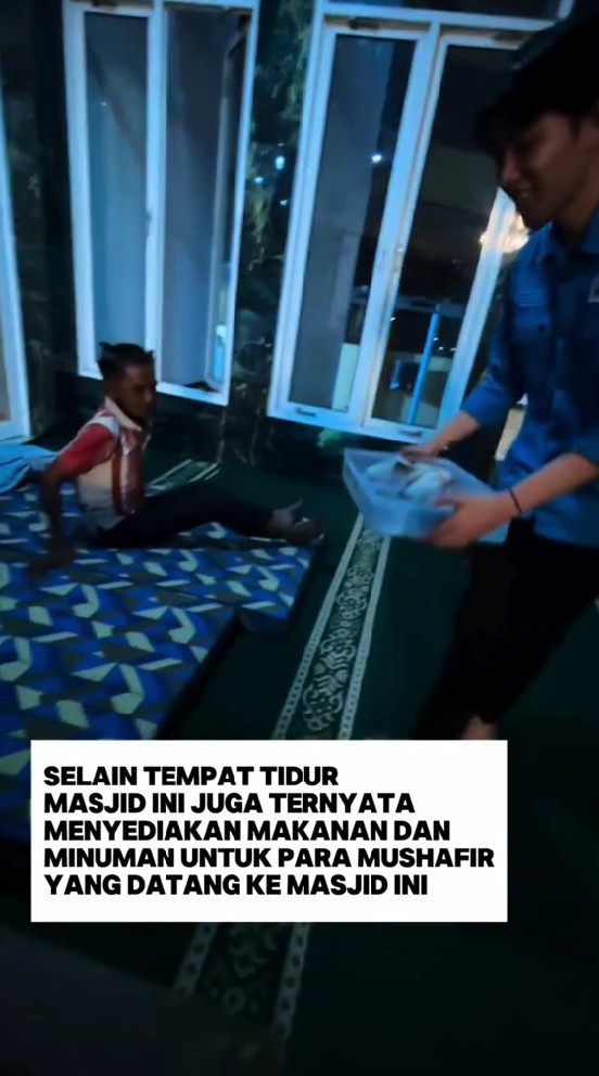 Viral masjid di Purwokerto sediakan kasur untuk musafir numpang tidur dan kafe gratis, ini 7 potretnya