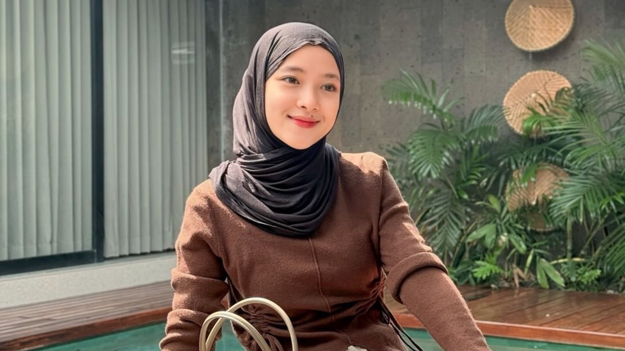 6 Potret jadul Nissa Sabyan dari kecil hingga kini, parasnya nggak banyak berubah sejak SMA