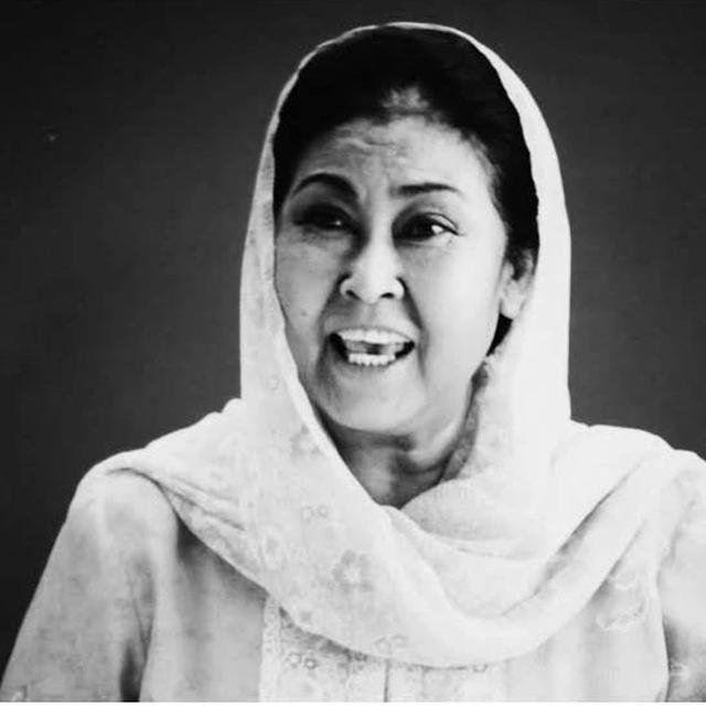 Sebelum jadi Mak Nyak, Aminah Cendrakasih pernah jadi gadis Warkop Era 80-an, ini 11 potret lawasnya