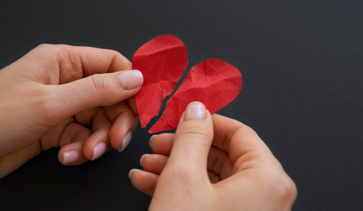 100 Kata-kata galau Islami patah hati terbaik 2025, biar hati tenang dan iman tetap kuat