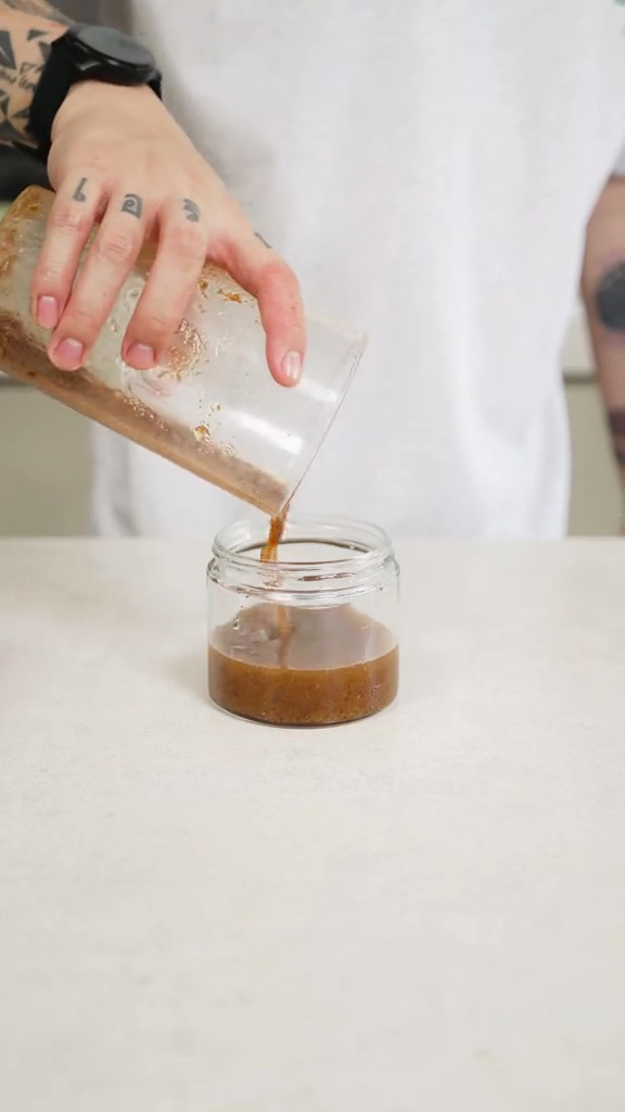 Jadi kunci makanan rumahan lebih sedap, ini trik bikin minyak ayam bawang ala Willgoz