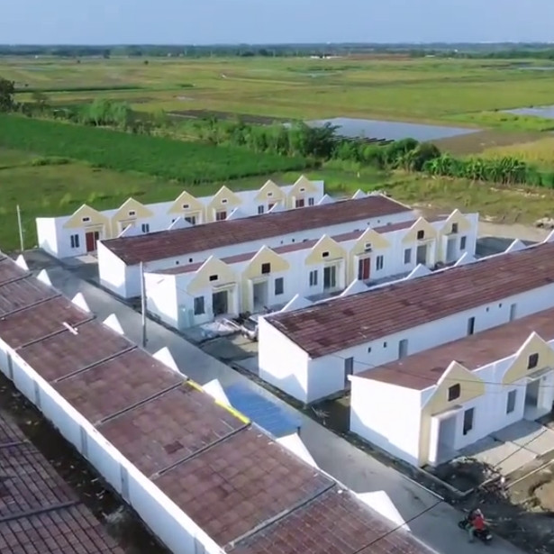 Jarang nongol di TV karena kini jadi bos properti, intip 9 potret usaha perumahan Limbad