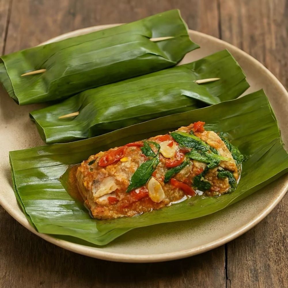 9 Resep pepes ikan pedas rumahan, aroma dan rasanya juara
