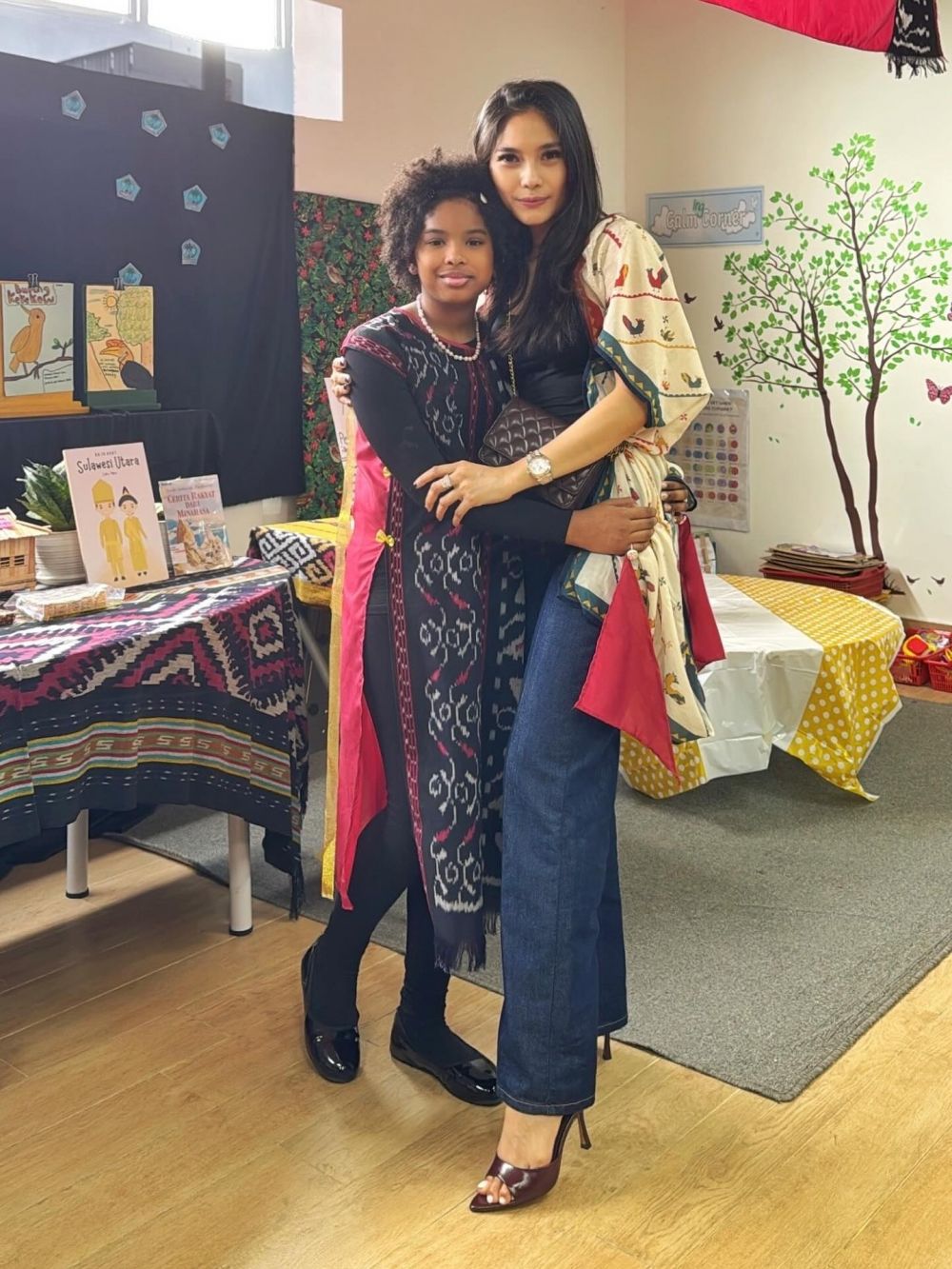 Kini sudah beranjak remaja, ini 9 potret Velove, putri semata wayang Garneta Haruni