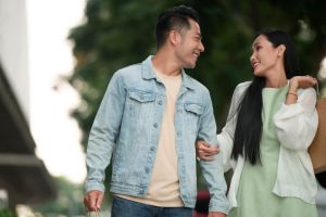 100 Kata-kata cinta lucu bikin baper pasangan, rayuan ringan yang bisa bikin dia senyum seharian