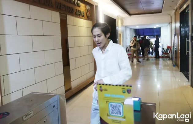 DJ Panda jalani mediasi untuk damai dengan Erika Carlina, masih berjalan alot karena ini