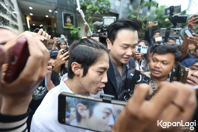 DJ Panda jalani mediasi untuk damai dengan Erika Carlina, masih berjalan alot karena ini