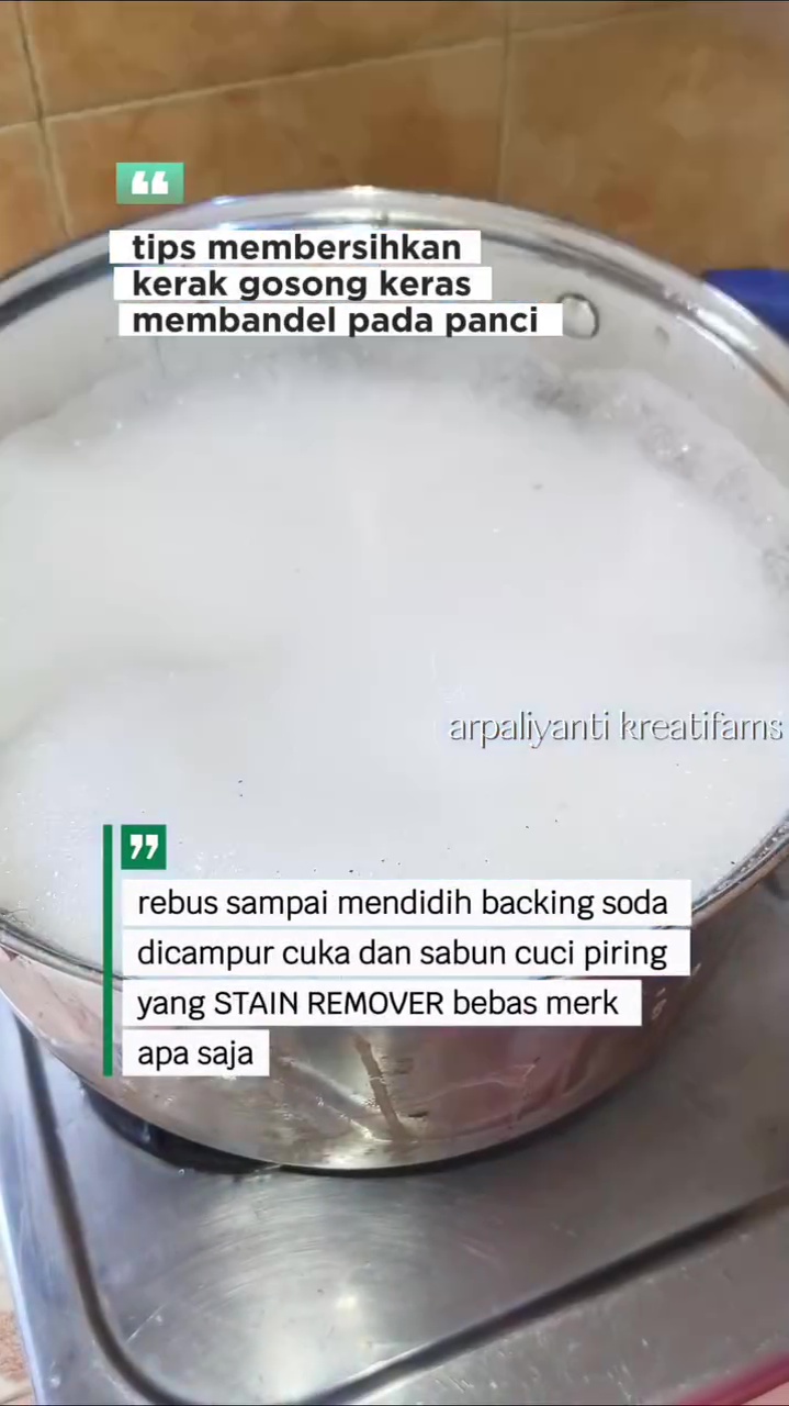 Panci berkerak gosong sulit dibersihkan? Tenang! Coba gunakan 3 bahan ini biar kinclong tanpa sikat