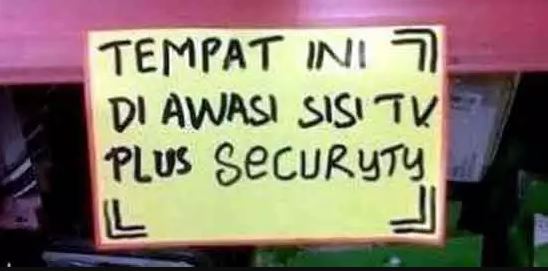 11 Tulisan lucu Bahasa Inggris aneh di tempat umum yang buktiin belajar english nggak gampang