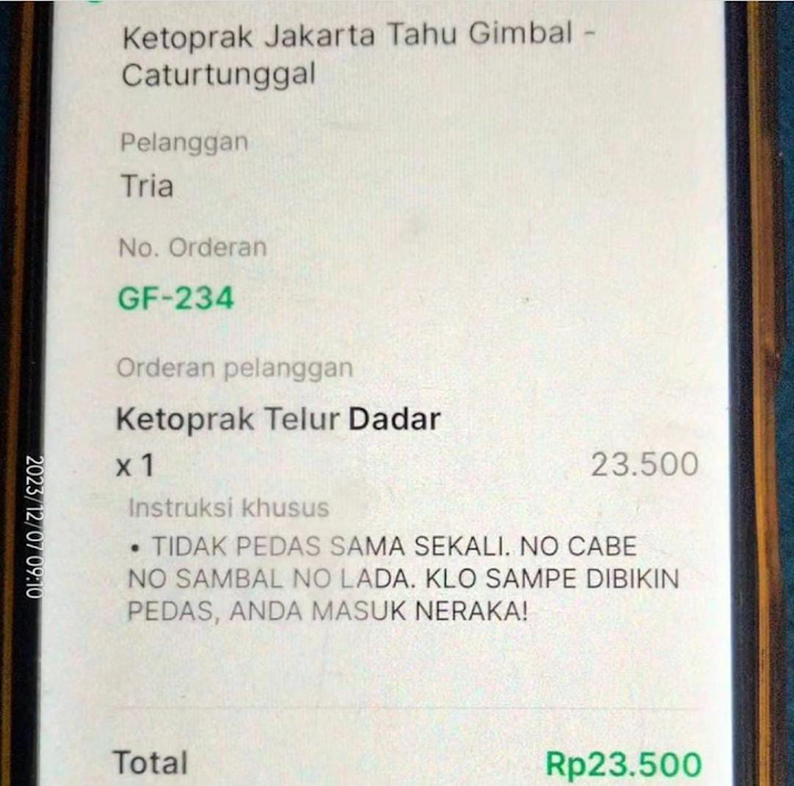11 Catatan kocak pelanggan di aplikasi ojek online ini bikin penjual dan driver bingung tapi lucu