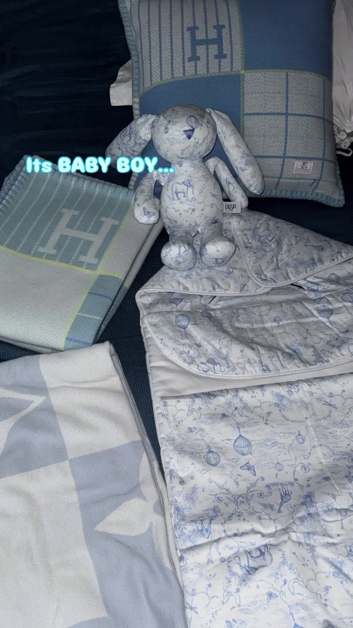 9 Potret momen gender reveal anak Kartika Putri dan Habib Usman, digelar intimate