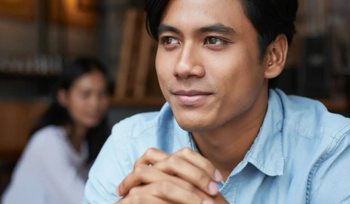 100 Kata-kata cinta menyentuh hati pria yang jarang diungkapkan, maknanya dalam