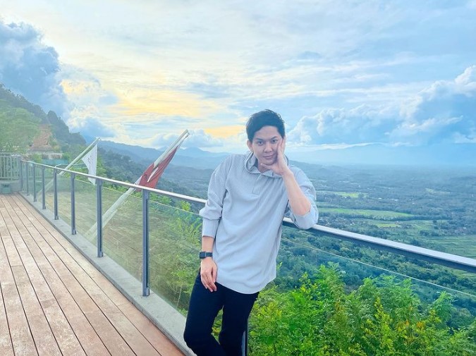 Pernah suami Citra Kirana di sinetron, begini 11 potret terbaru Andi Arsyil