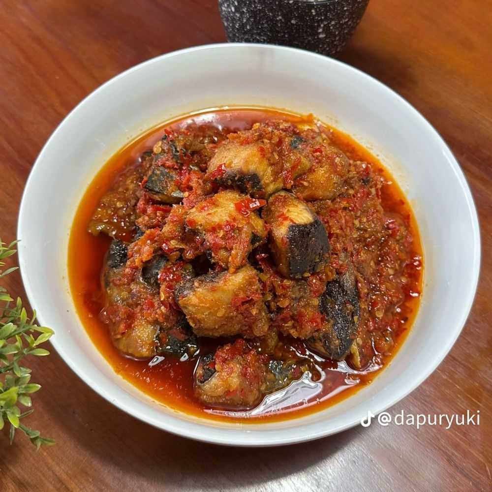 9 Resep olahan ikan tuna pedas, menu rumahan bergizi yang rasanya tetap nendang