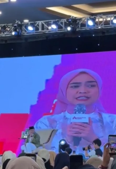 Ria Ricis akui sempat ragu kepada Allah, ungkap luka mendalam usai cerai dengan Teuku Ryan