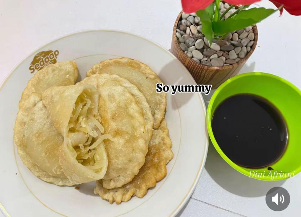 9 Resep pempek rumahan gurih, kenyal dan anti gagal, cocok untuk camilan keluarga maupun jualan