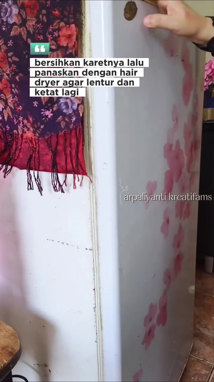 Dapat bocoran dari tukang servis, wanita ini bagikan trik perbaiki pintu kulkas tidak rapat modal Rp0