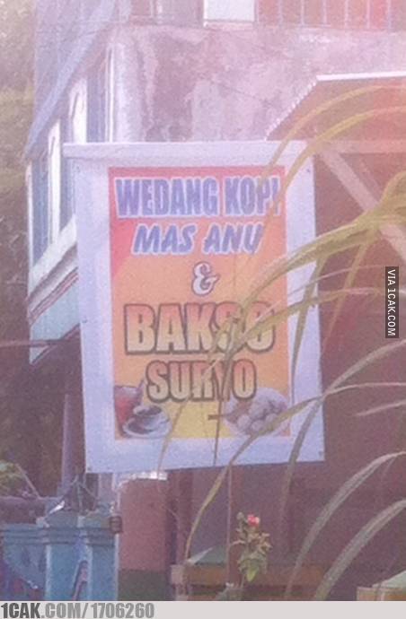 13 Tulisan nyeleneh di warung kopi yang bikin ngakak, bapak-bapak auto nyengir pas baca