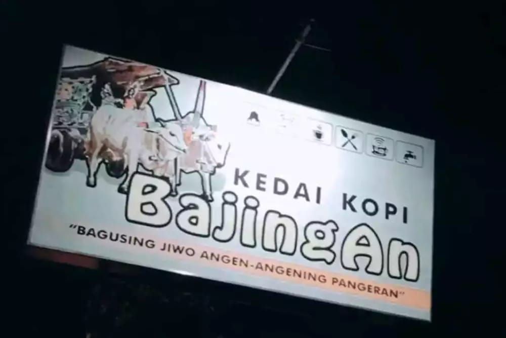 13 Tulisan nyeleneh di warung kopi yang bikin ngakak, bapak-bapak auto nyengir pas baca