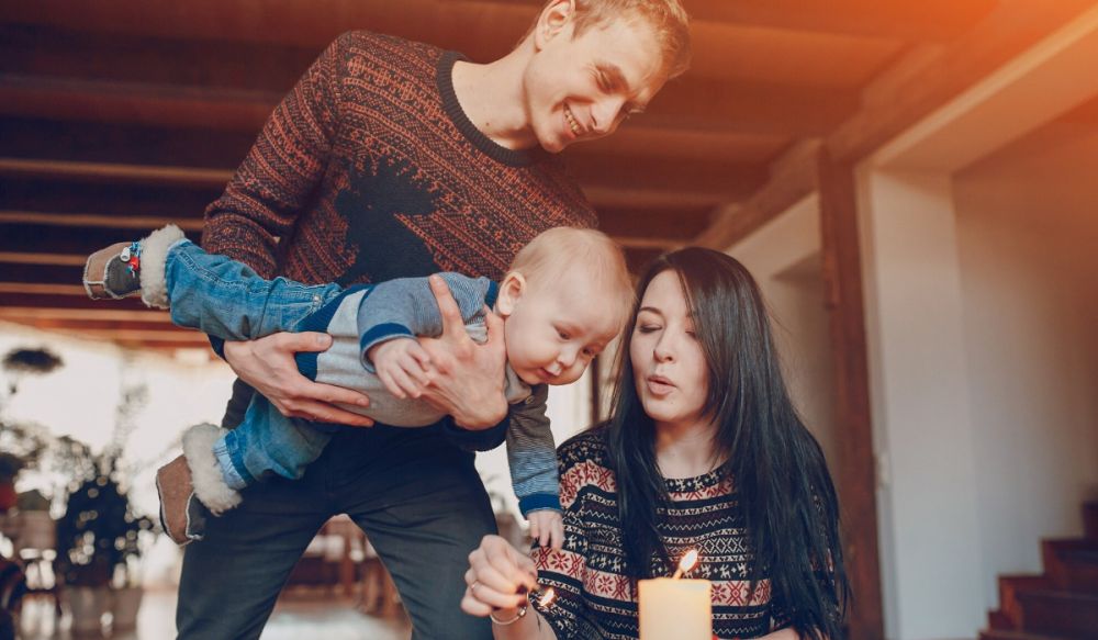 100 Kata-kata mutiara keluarga kecil yang penuh cinta 2025, bisa bikin rumah terasa lebih hangat