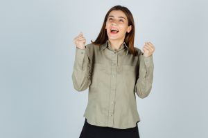 100 Kata-kata motivasi berkelas tentang langit sore, indah dan penuh makna