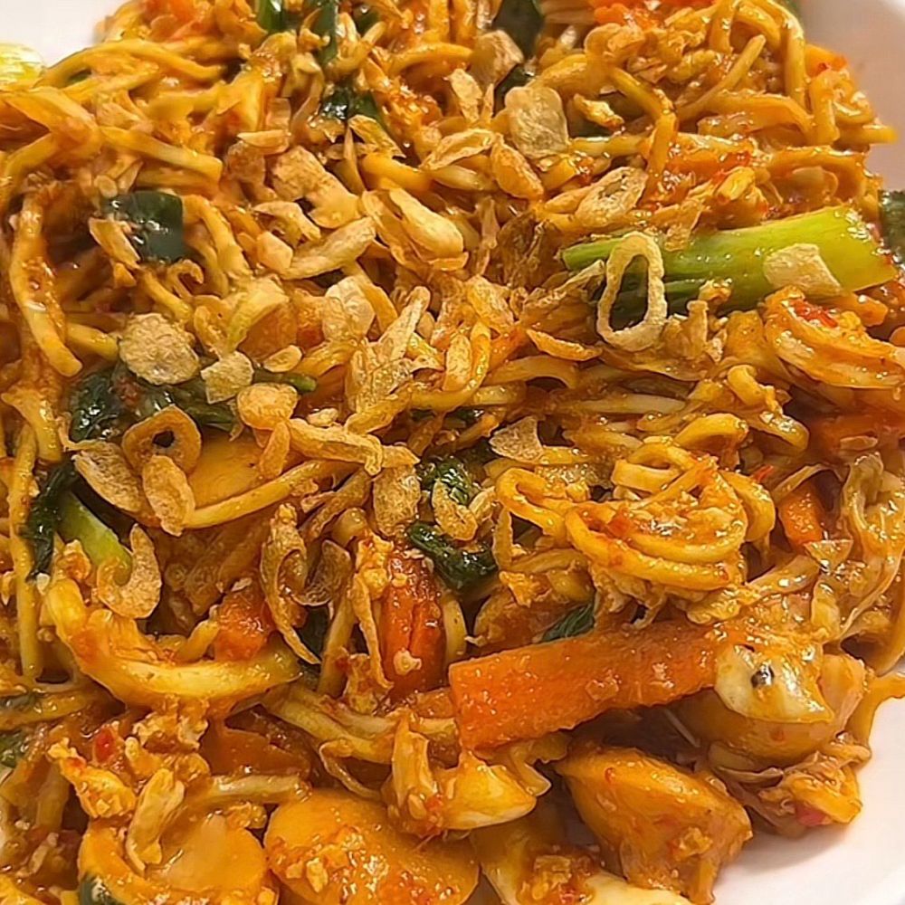9 Resep mie goreng enak dan pedas, mudah dibuat dan bikin mau makan terus
