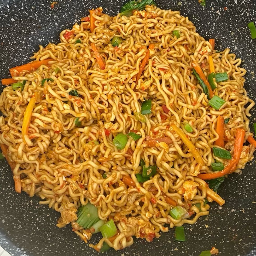 9 Resep mie goreng enak dan pedas, mudah dibuat dan bikin mau makan terus