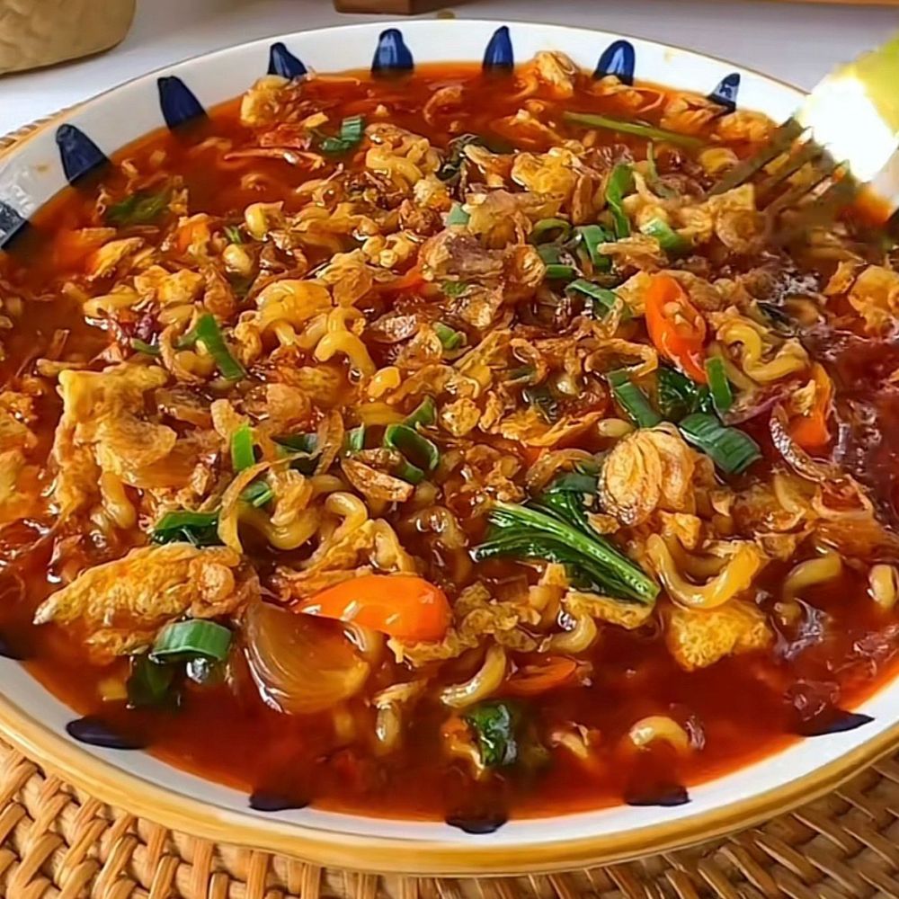 9 Resep mie goreng enak dan pedas, mudah dibuat dan bikin mau makan terus