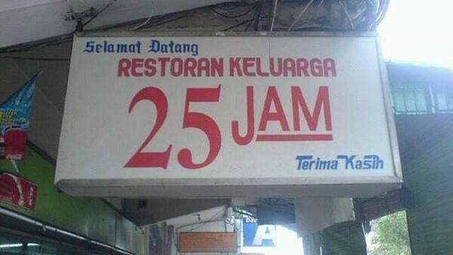 11 Tulisan ‘selamat datang’ paling absurd di tempat umum, niatnya ramah tapi bikin salah fokus