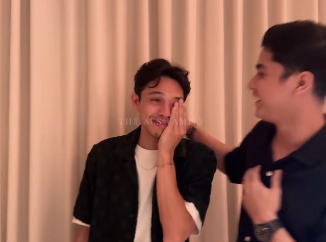 9 Momen Alyssa Daguise umumkan kehamilan pertama ke keluarga Al, ekspresi Mulan Jameela bikin salfok