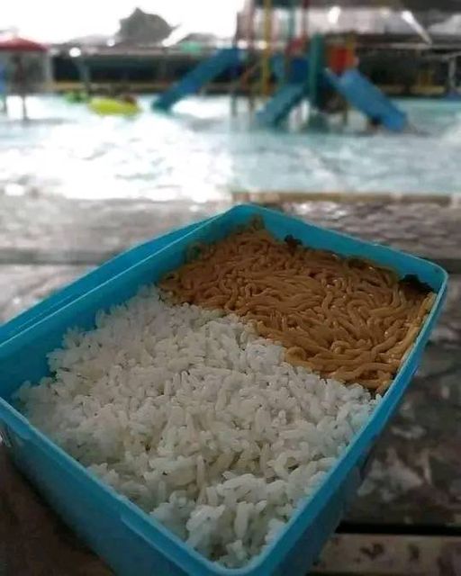 11 Bekal ala warga +62 yang unik abis, menunya bikin ngakak tapi sekaligus bikin nambah nasi