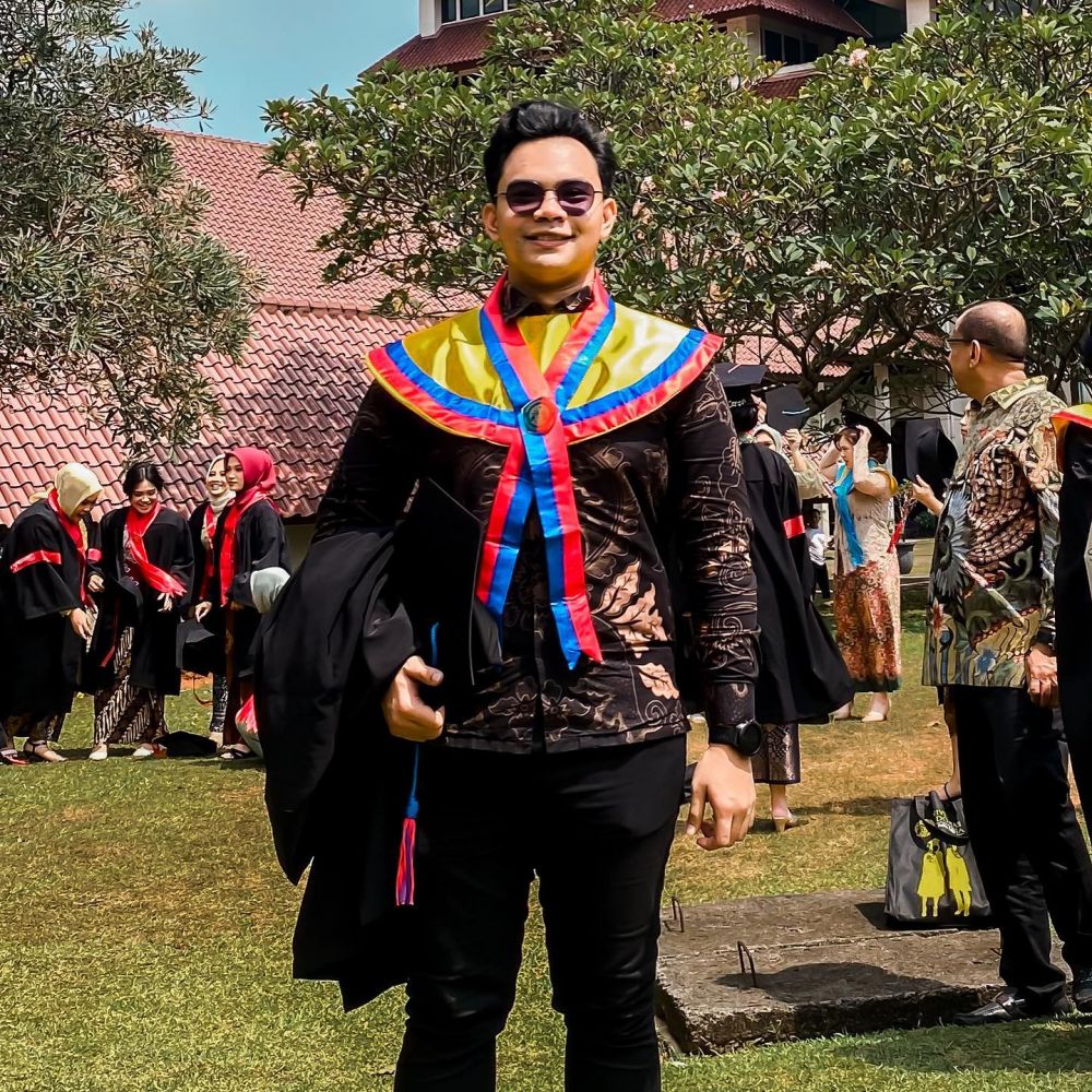 9 Potret Insanul Fahmi, suami Wardatina Mawa yang dituding selingkuh dengan Inara Rusli