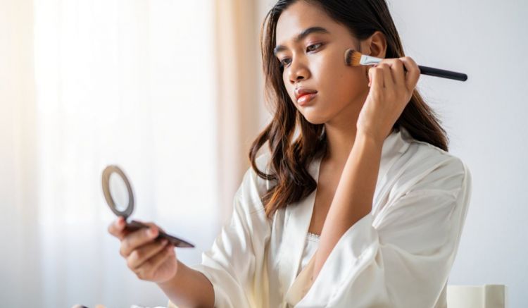 10 Rekomendasi produk makeup lokal untuk pemula harga di bawah Rp50 ribu, murah tapi berkualitas