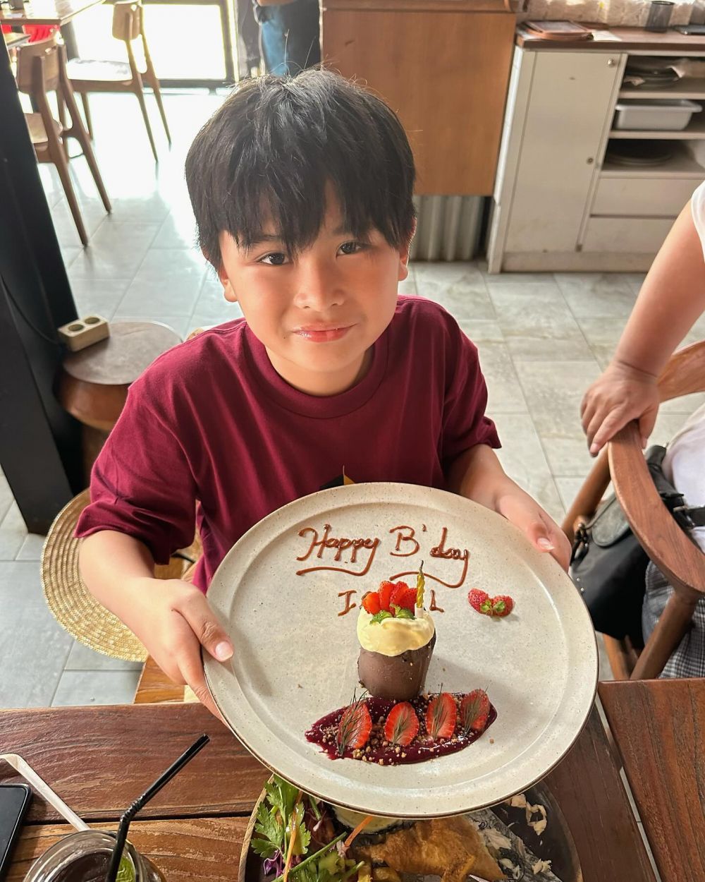 9 Potret Ivander Haykal Firdaus, putra Daus Mini kini beranjak remaja, kian tampan bak Oppa Korea