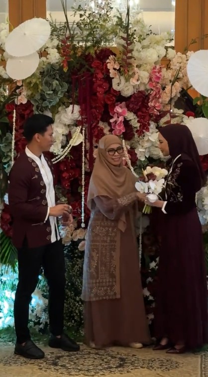 Sempat putus kini balikan, 7 potret Dara Arafah diam-diam dilamar Rehan Mubarak ini bikin fans heboh