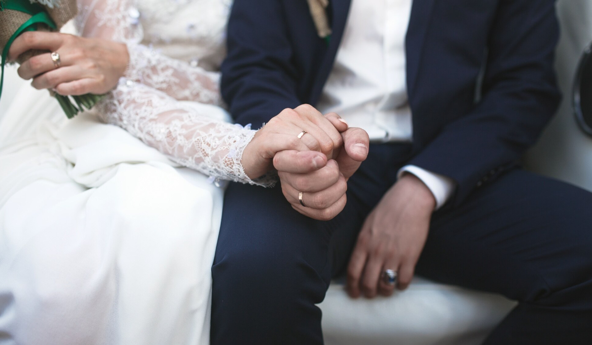 100 Kata-kata ucapan pernikahan Islami penuh doa terbaik, biar momen bahagianya makin hangat