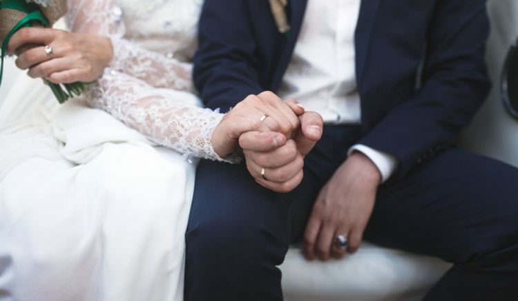 100 Kata-kata ucapan pernikahan Islami penuh doa terbaik, biar momen bahagianya makin hangat