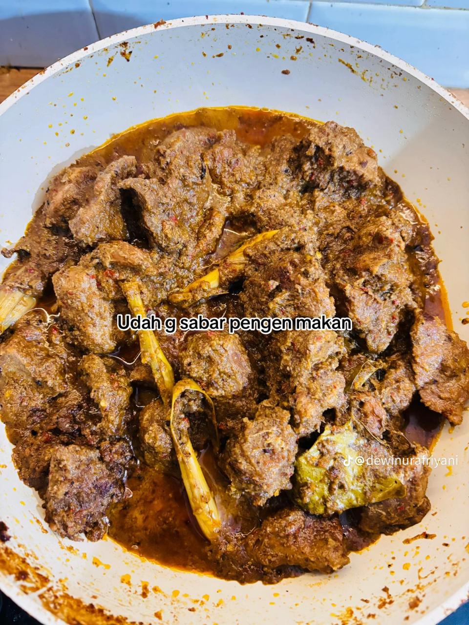 9 Resep rendang Padang rumahan antigagal, cocok untuk stok lauk