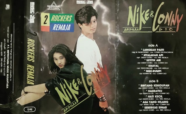 11 Potret lawas Nike Ardilla di cover kaset, albumnya sukses di pasaran