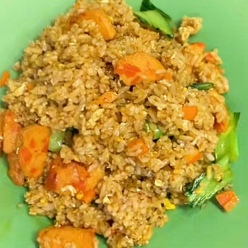 9 Resep variasi nasi goreng merah yang bisa dibuat di rumah, rasa mantap dan warnanya menggoda