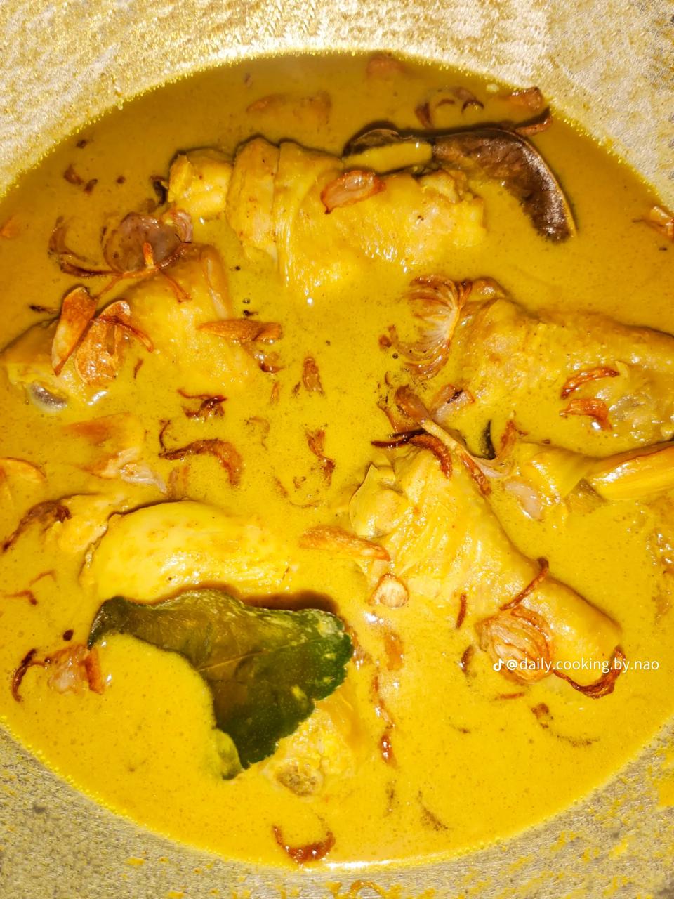 8 Resep bumbu opor ayam ala rumahan creamy dan harum rempah, cocok untuk menu spesial keluarga