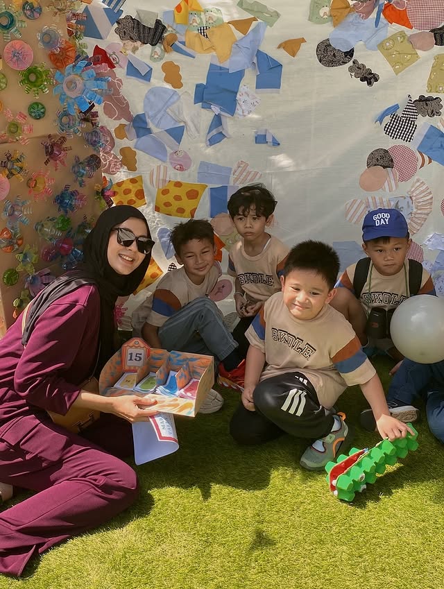 9 Potret Paula Verhoeven temani Kiano di acara Market Day, kebersamaannya dengan Baim Wong bikin adem