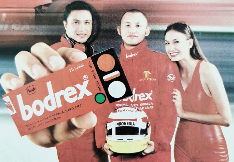 Paras ganteng Ari Wibowo kece abis, intip potret lawas 10 aktor laga jadi bintang iklan