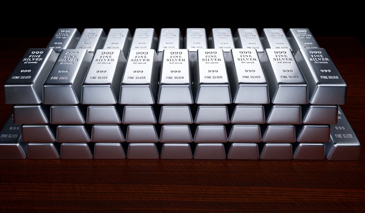Harga perak tembus rekor sepanjang masa, naik 13% hanya dalam sebulan