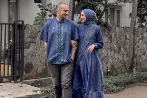 5 Potret kenangan mendiang Gary Iskak dengan Richa Iskak, romantis penuh kehangatan