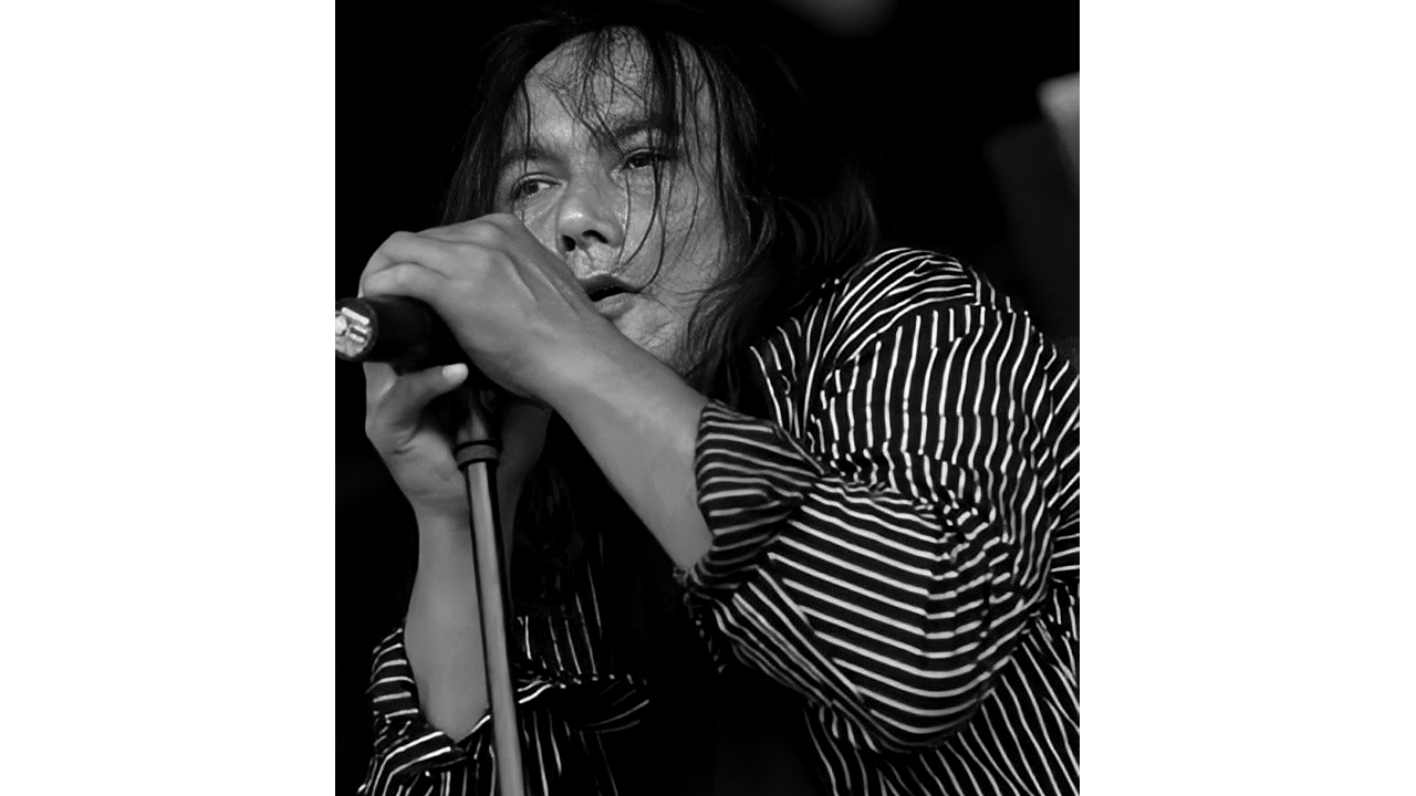 Dunia musik berduka, Ecky Lamoh mantan vokalis Edane dan Elpamas tutup usia setelah dirawat intensif