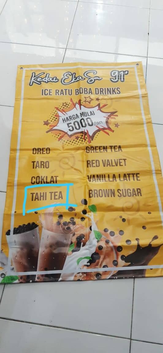 Tulisan lucu di 11 spanduk minuman ini bikin gagal fokus, lucunya out of the box banget